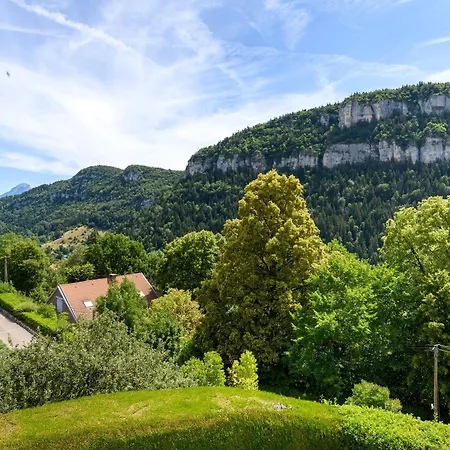 D'hôtes - La Rossinière Couette-café Engins